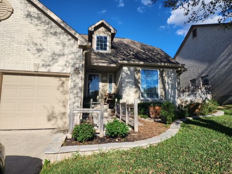 roommates in San Antonio Private Room in 3Bed.2.5Bath - cirtru.com