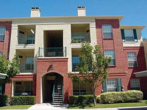 roommates in Dallas Looking for a female roommate - cirtru.com