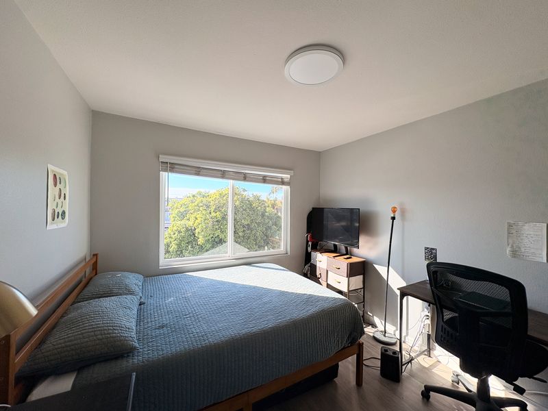 roommates in San Diego Private Room in 2Bed.1Bath - cirtru.com