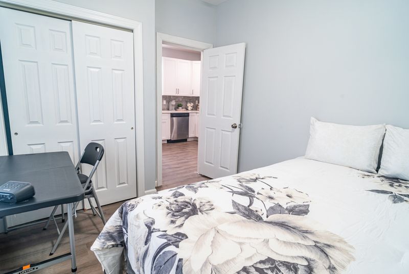 roommates in Newark Entire Place 2Bed.1Bath - cirtru.com