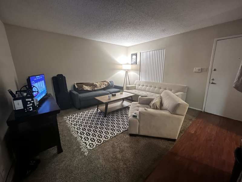 Private Room in 2Bed.2Bath