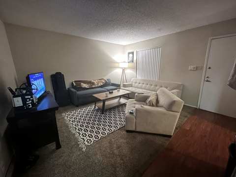 roommates in Austin Private Room in 2Bed.2Bath - cirtru.com
