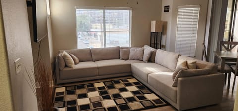 Evans Churchill apartment (id. 36462)