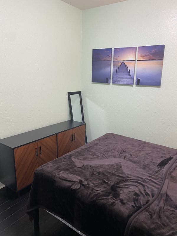 Private Room in 3Bed.2Bath