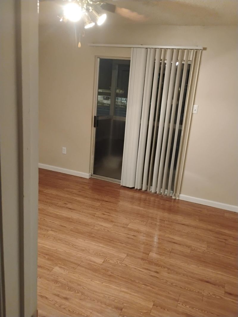 roommates in Corpus Christi Private Room in 1Bed.1Bath - cirtru.com