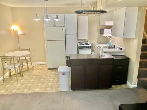 Entire Place 2Bed.1Bath