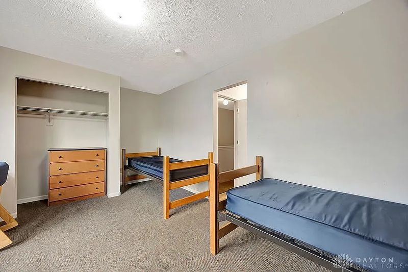 roommates in Dayton Private Room in 2Bed.2Bath - cirtru.com