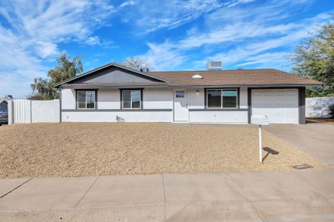 roommates in Undisclosed, Phoenix, AZ 85032 Newly Remodeled Paradise Valley Home | Weekly Cleaning of Common Areas  | Workspaces  | Fast Wi-Fi  | Abundant Parking & Close Freeway Access (id. 30503) - cirtru.com