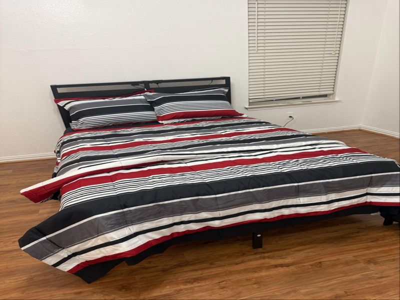 roommates in Undisclosed, Plano, TX 75025 Hunters Glen Home, Plano TX (id. 27733) - cirtru.com