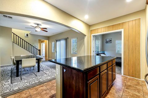 roommates in Undisclosed, Gilbert, AZ 85234 Modern  Gilbert House with Community Pool SPA (id. 6624) - cirtru.com