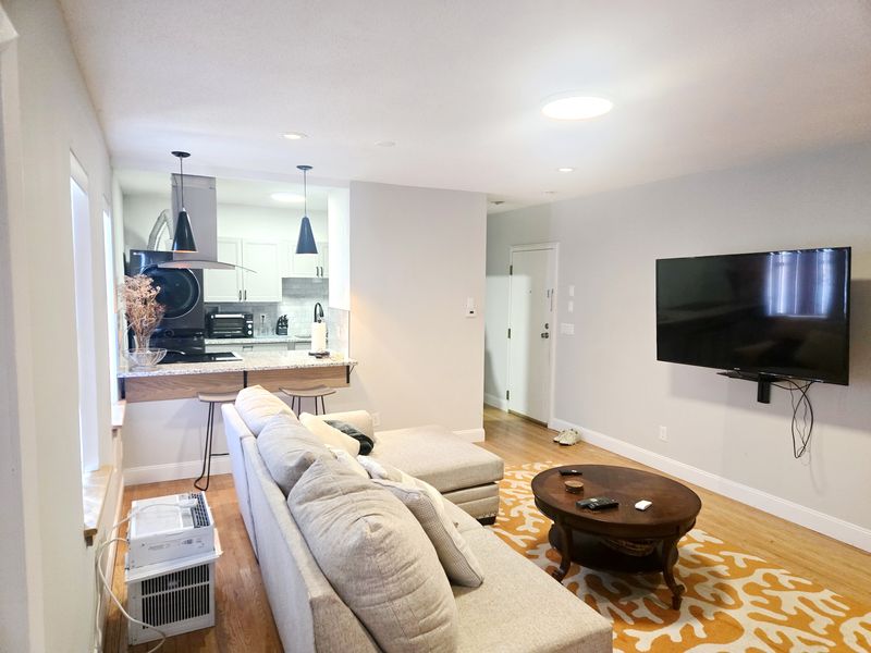roommates in Hartford Entire Place 1Bed.1Bath - cirtru.com