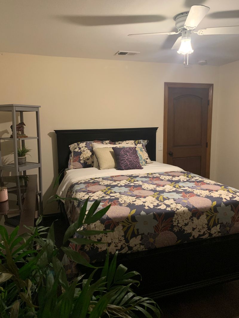 roommates in Riverside Private Room in 1Bed.1Bath - cirtru.com
