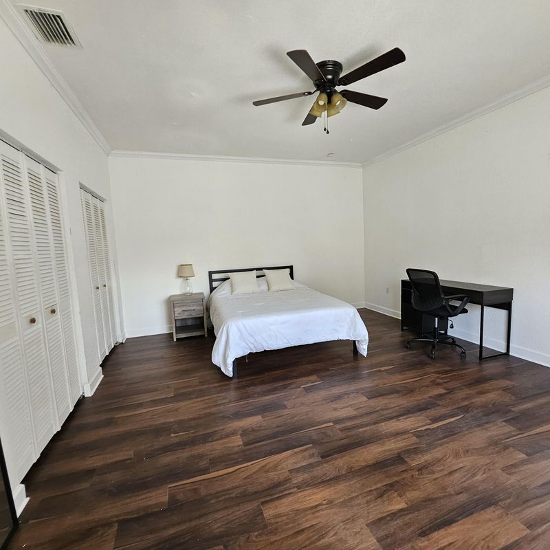 roommates in Undisclosed, Orlando, FL 32805 Spacious & Newly Renovated Orlando Home - Quiet, Comfortable, and Convenient (id. 11109) - cirtru.com
