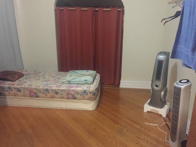 Male Only-Share Room at great price