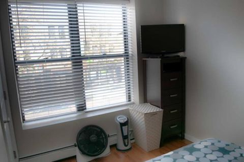 Private Room in 1Bed.1Bath