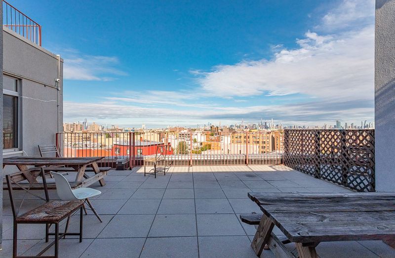 roommates in New York City Private Room in 2Bed.1Bath - cirtru.com