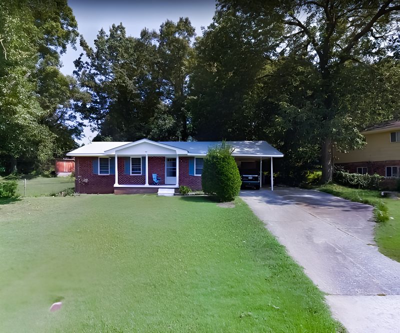 roommates in Undisclosed, Conley, GA 30288 Newly-renovated & cozy Conley House with Dining area (id. 4606) - cirtru.com