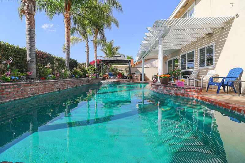 roommates in Fountain Valley Entire Place 4Bed.2.5Bath - cirtru.com