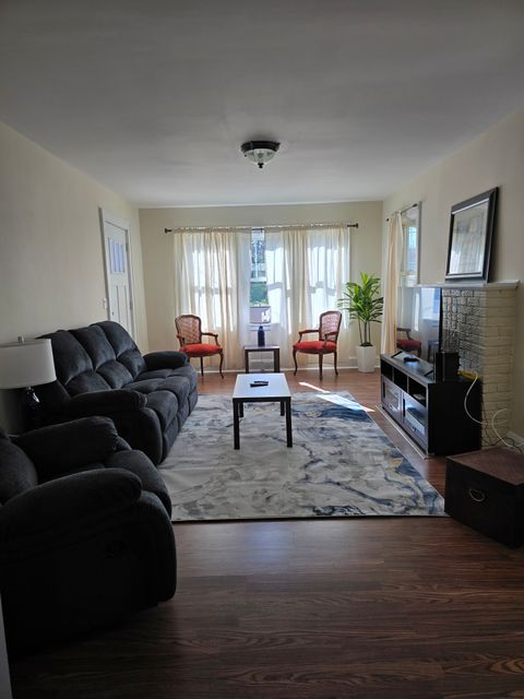 Entire Place 2Bed.1Bath