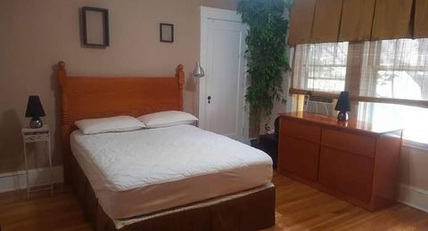 Private Room in 2Bed.1Bath