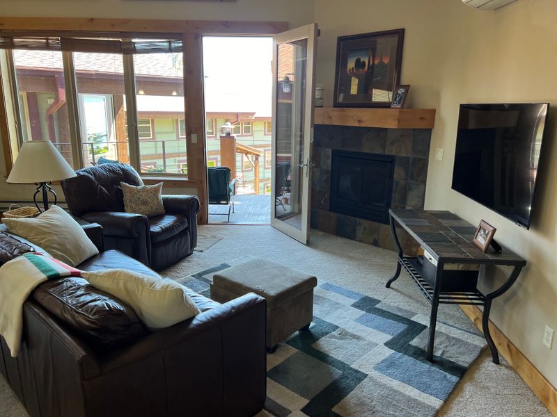 roommates in Lakeside Entire Place 2Bed.2Bath - cirtru.com
