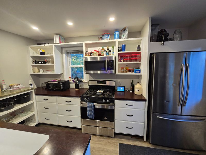 roommates in Irondequoit Private Room in 3Bed.2Bath - cirtru.com