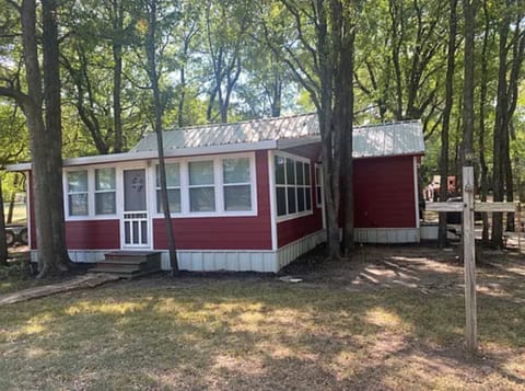 roommates in Denison Entire Place 2Bed.1Bath - cirtru.com