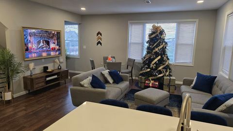 Entire Place 4Bed.2Bath