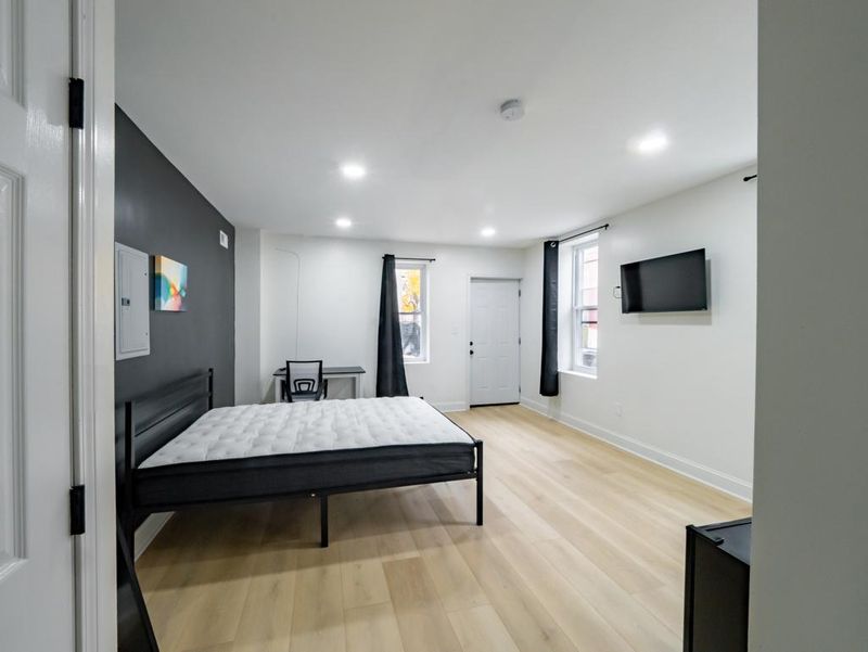 roommates in Undisclosed, Philadelphia, PA 19121 Spacious home in the Temple University neighborhood with city access. High-tech & newly-renovated (id. 10356) - cirtru.com