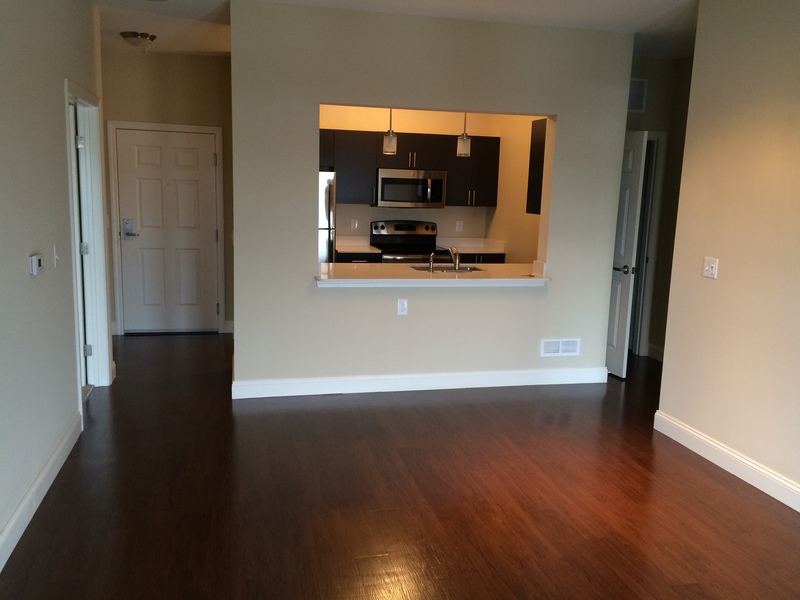 roommates in Everett Single Room Available in 2b2b Apt - cirtru.com