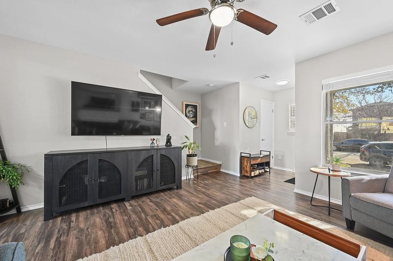 roommates in Del Valle Entire Place 3Bed.2.5Bath - cirtru.com