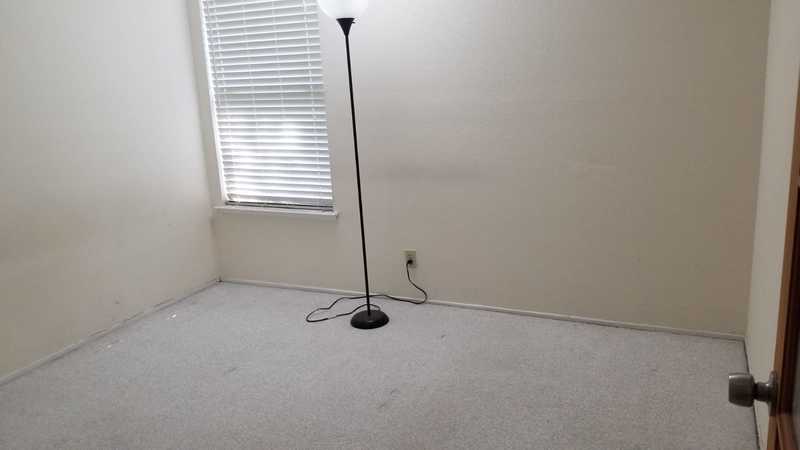 Private Room in 3Bed.2Bath