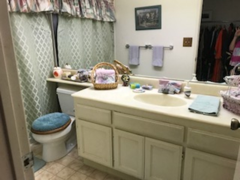 Room w/ Bath
