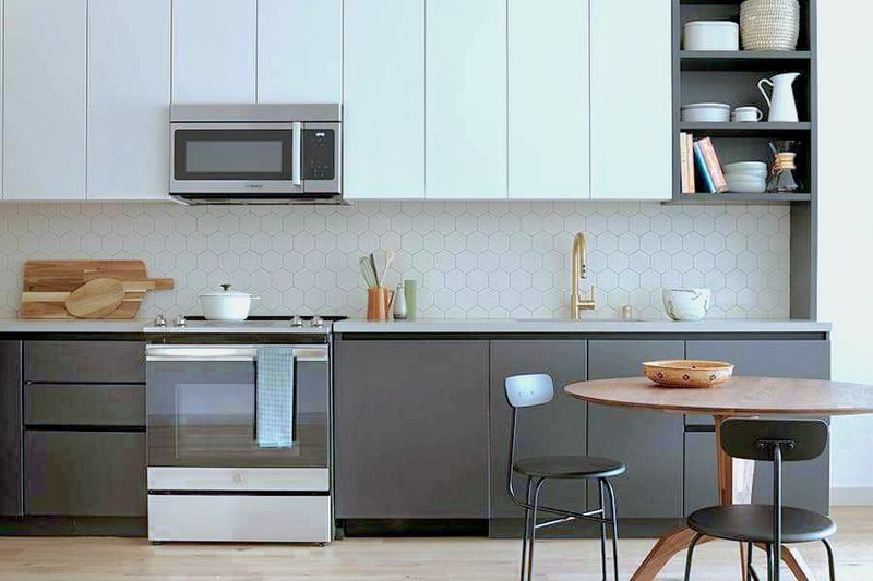 roommates in Los Angeles Room3Bed.4Bath - cirtru.com