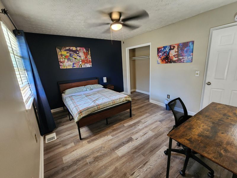 roommates in Undisclosed, Stone Mountain, GA 30083 Stone Mt. Home w/parking. New renovation, Quality Finishings, Thick Mattresses, and Ceiling Fans (id. 11273) - cirtru.com