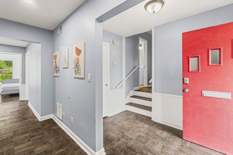 roommates in Undisclosed, Jacksonville, FL 32211 Modern, Newly Renovated Home in a Peaceful Jacksonville Neighborhood (id. 20462) - cirtru.com