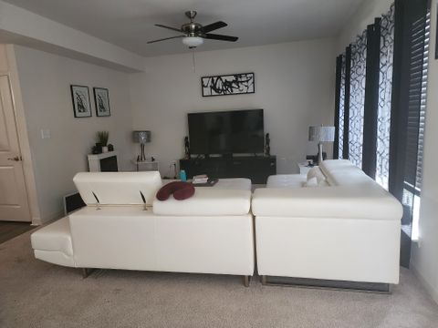 Private Room in 4Bed.2.5Bath