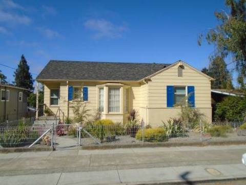 roommates in Oakland Sunny Spacious House Share - cirtru.com