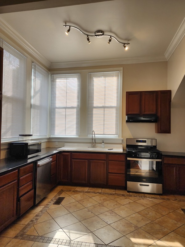 roommates in Columbia Home Away From Home - cirtru.com