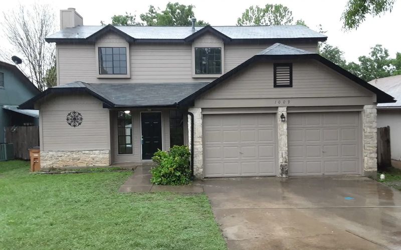 Private Room in 3Bed.2.5Bath