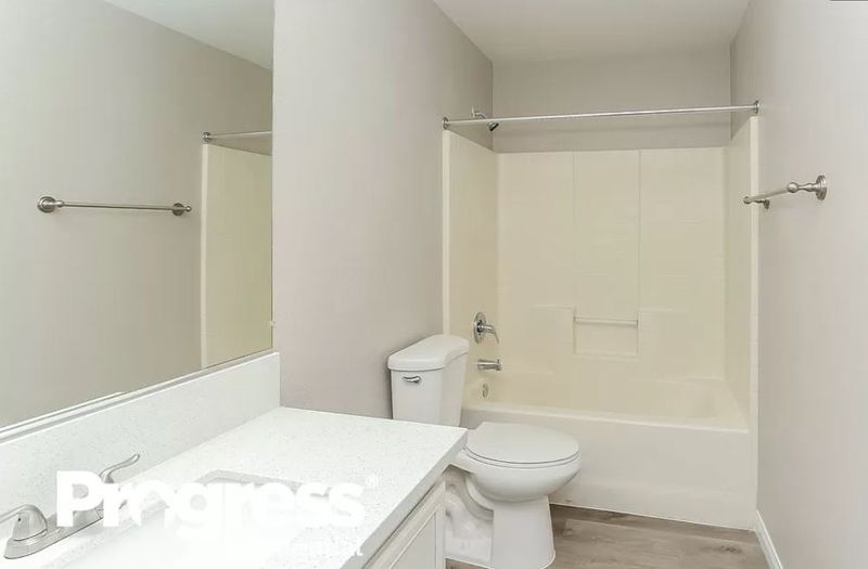 roommates in North Las Vegas Room3Bed.2Bath - cirtru.com