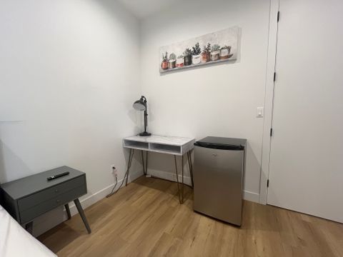roommates in Los Angeles Private Room in 3Bed.3Bath - cirtru.com