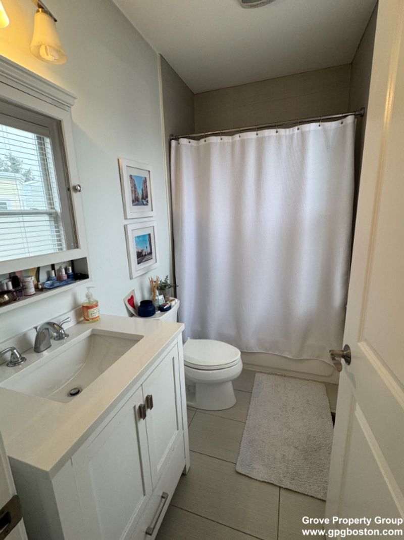 roommates in West Palm Beach Private Room in 1Bed.1Bath - cirtru.com
