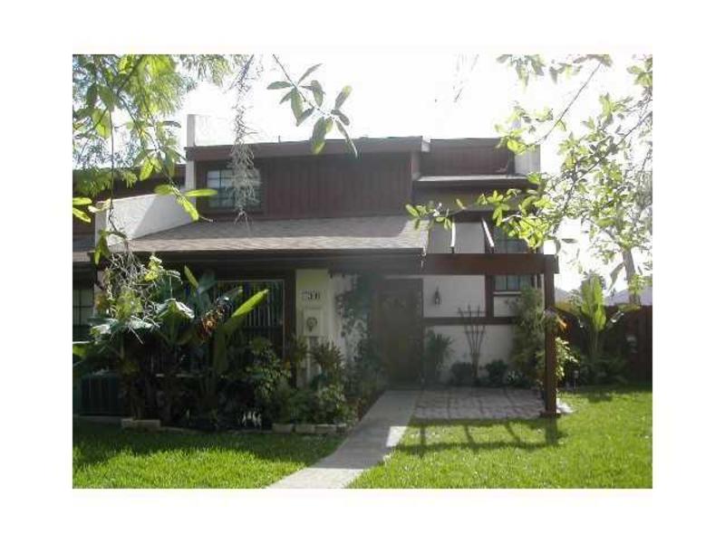 7300 SW 148 Ct