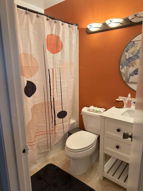 Private Room in 3Bed.2.5Bath