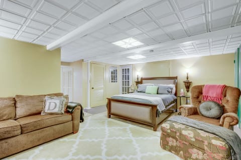 Entire Place 4Bed.9Bath