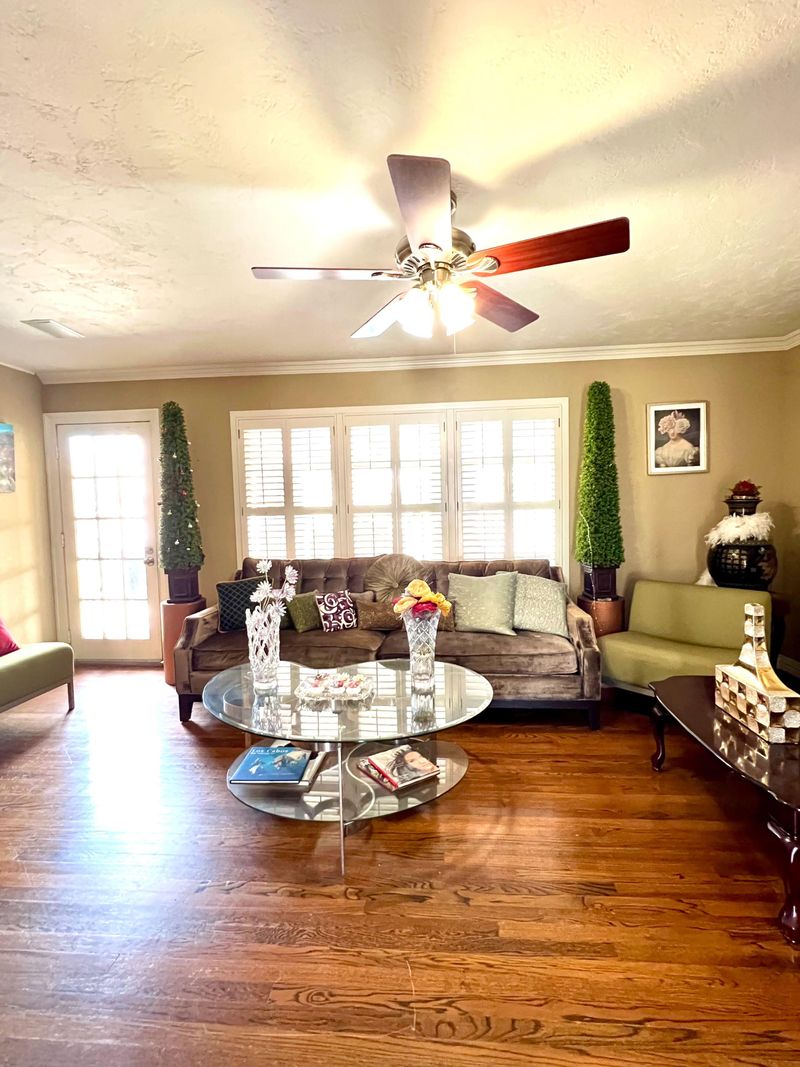 roommates in Undisclosed, Arlington, TX 76012 Cozy Central Arlington Home (id. 29664) - cirtru.com