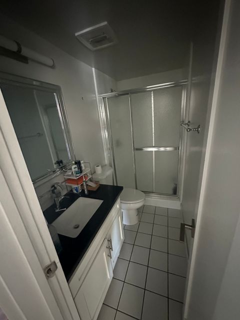 roommates in Los Angeles Private Room in 2Bed.2Bath - cirtru.com
