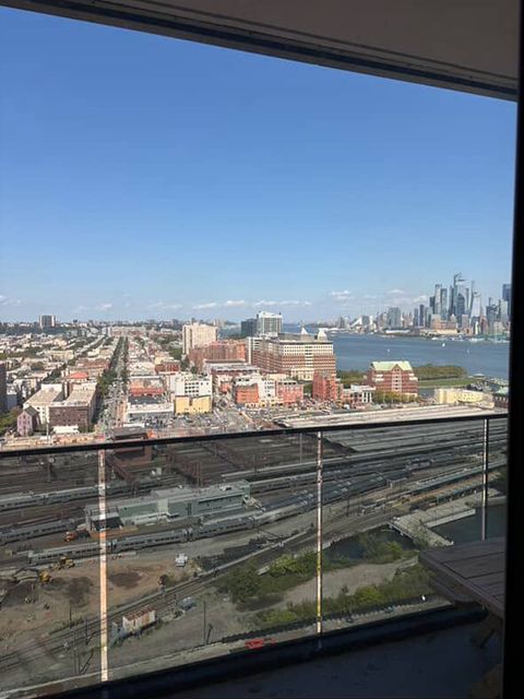 Private Room in 2Bed.2Bath