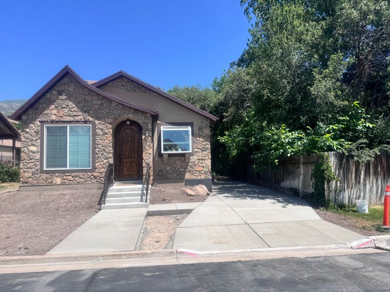 roommates in Layton Entire Place 1Bed.1.5Bath - cirtru.com